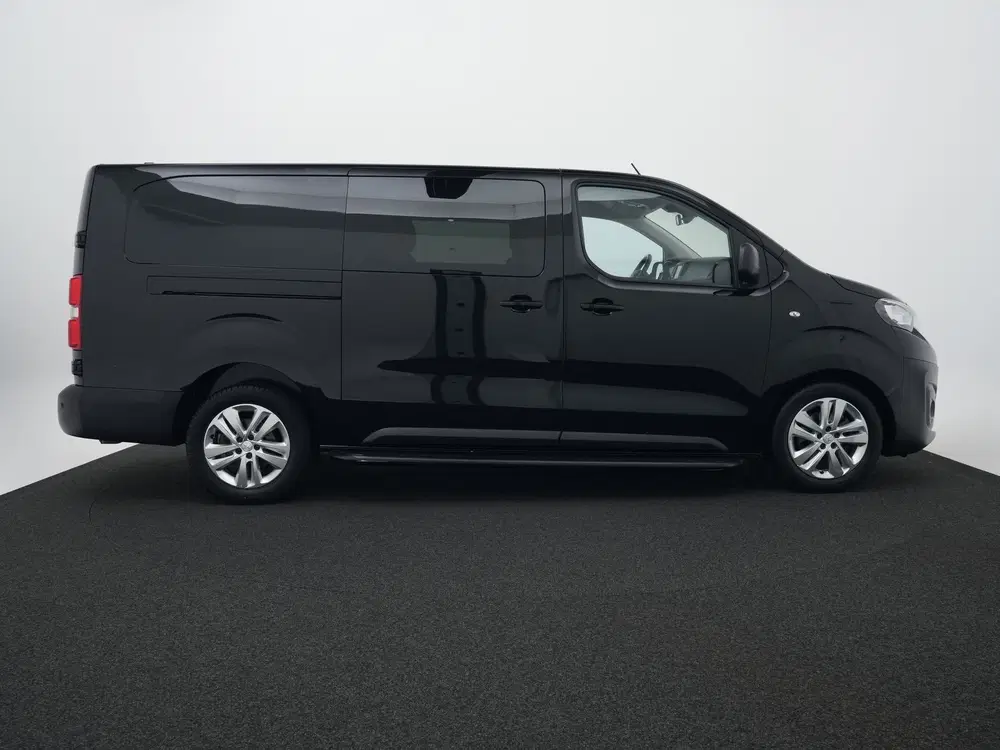 Peugeot Expert 2.0 BlueHDI 180 DC Achteruit rijcamera uit 2024, foto 6