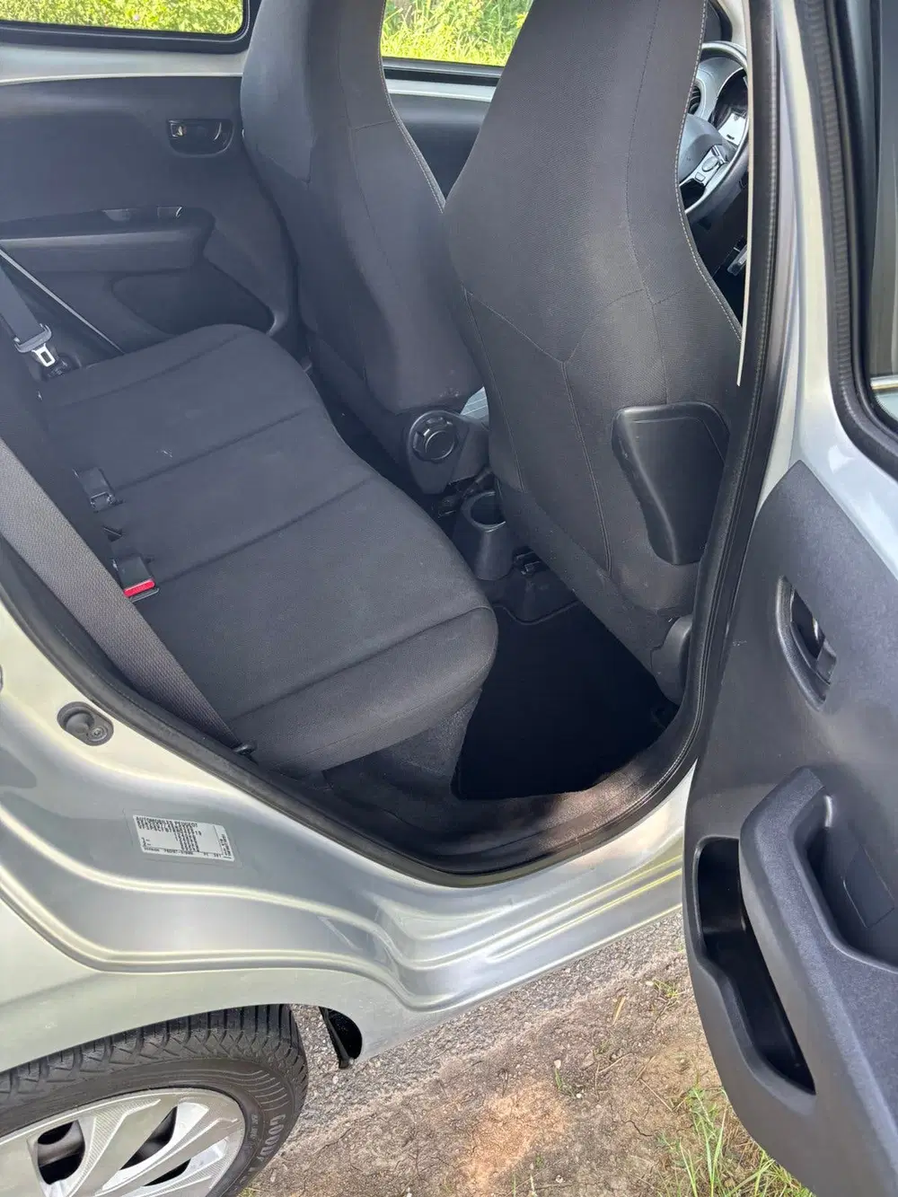 Peugeot 108 1.0 E-vti 72pk 5D 2020 Grijs Airco uit 2020, foto 9