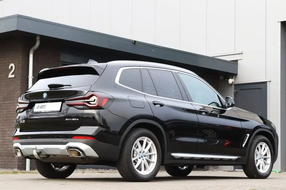 BMW X3 xDrive30e High Exe Trekhaak Leder 1e eig C uit 2022, foto 3