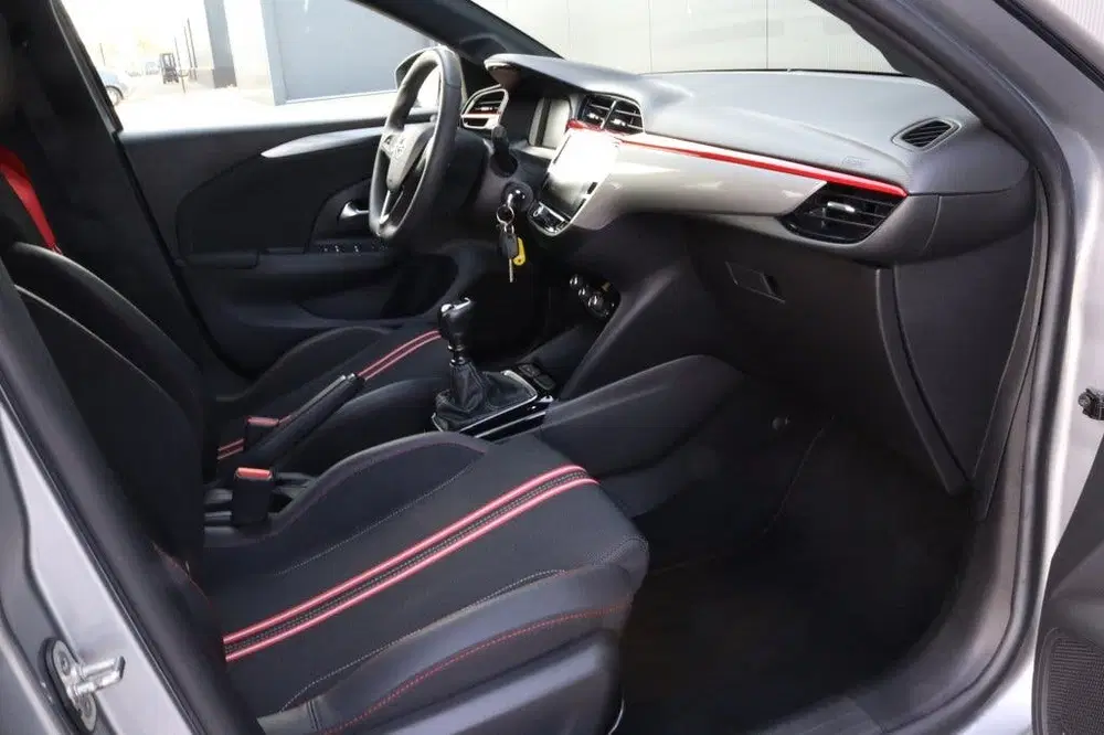 Opel Corsa 1.2 GS Line Apple Carplay Android Auto uit 2023, foto 15