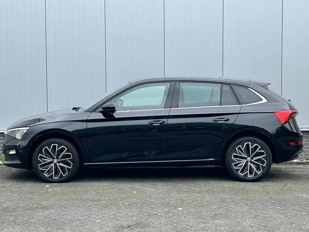 Skoda Scala 1.0 TSI 110pk DSG AUTOM. Ambition GLAZEN P uit 2022, foto 11