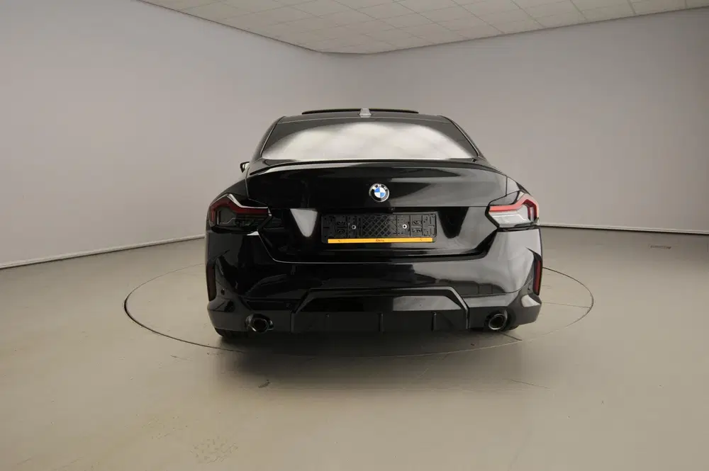 BMW 2-serie 2 serie Coupé 218i High Executive uit 2026, foto 3