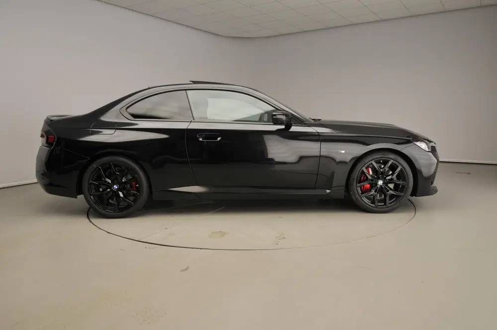 BMW 2-serie 2 serie Coupé 218i High Executive uit 2026, foto 4