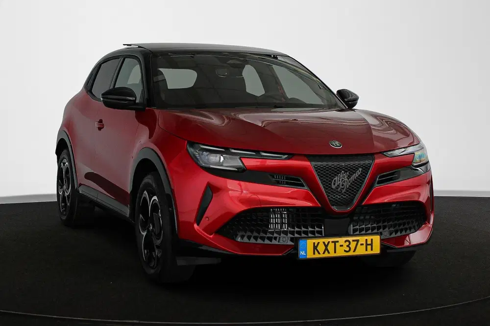 Alfa Romeo Junior 1.2 Turbo Hybrid Ibrida Ti Pano Stoelverwa uit 2026, foto 2