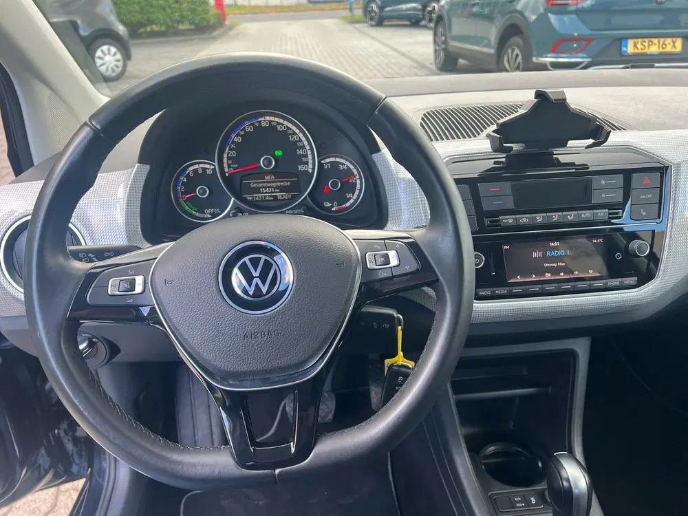 Volkswagen up! e-up SOH 96% multi stuur uit 2022, foto 9