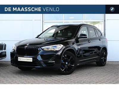 BMW X1 sDrive18i Sport Line Automaat uit 2019