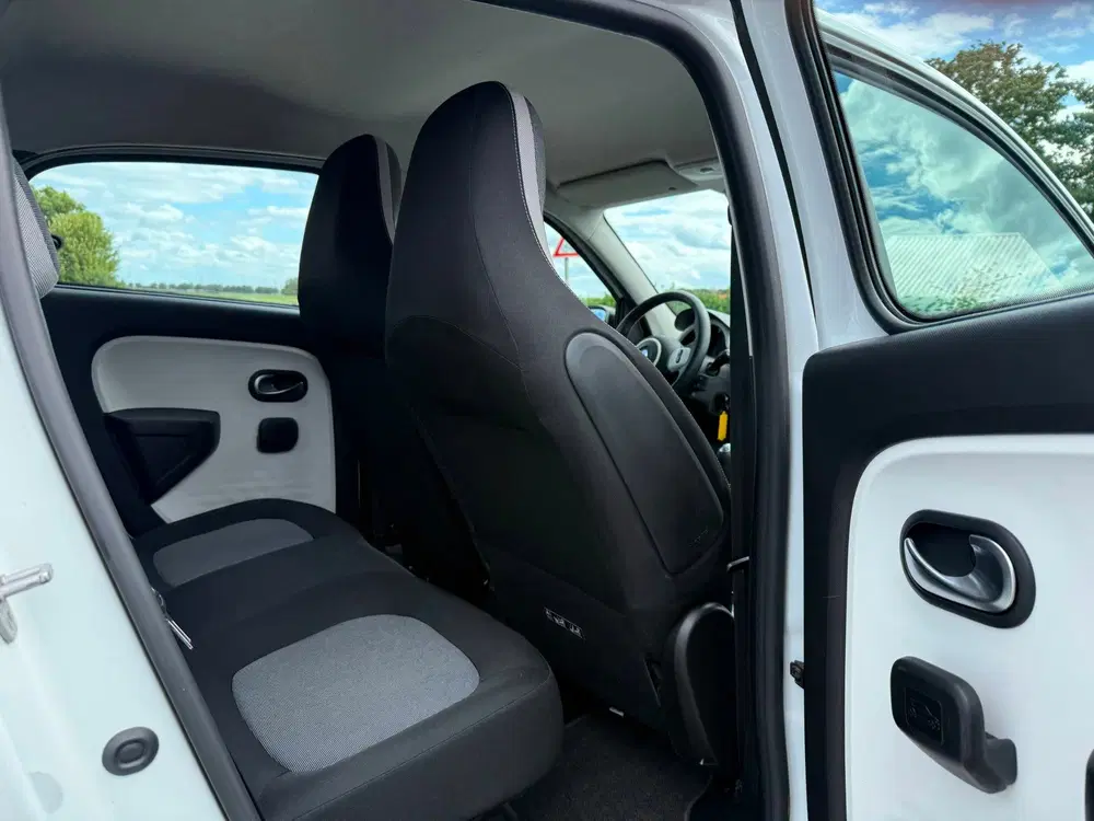 Renault Twingo 1.0 SCe Collection RIJKLAARPRIJS uit 2019, foto 7