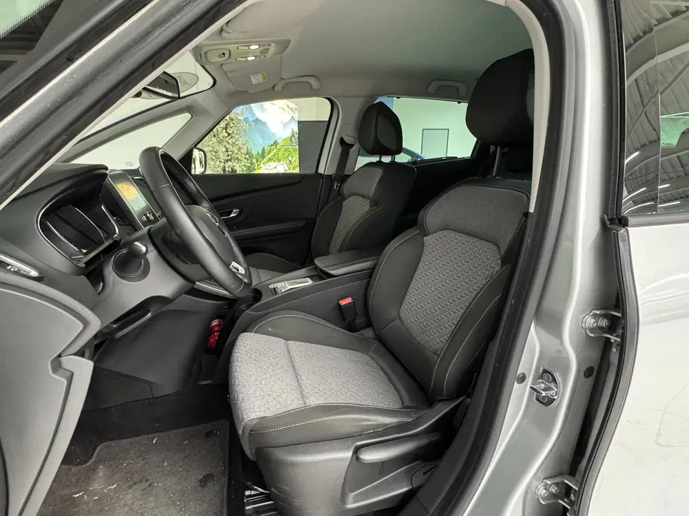 Renault Grand Scenic Grand Scénic 1.3 TCe Limited 7p. uit 2021, foto 7