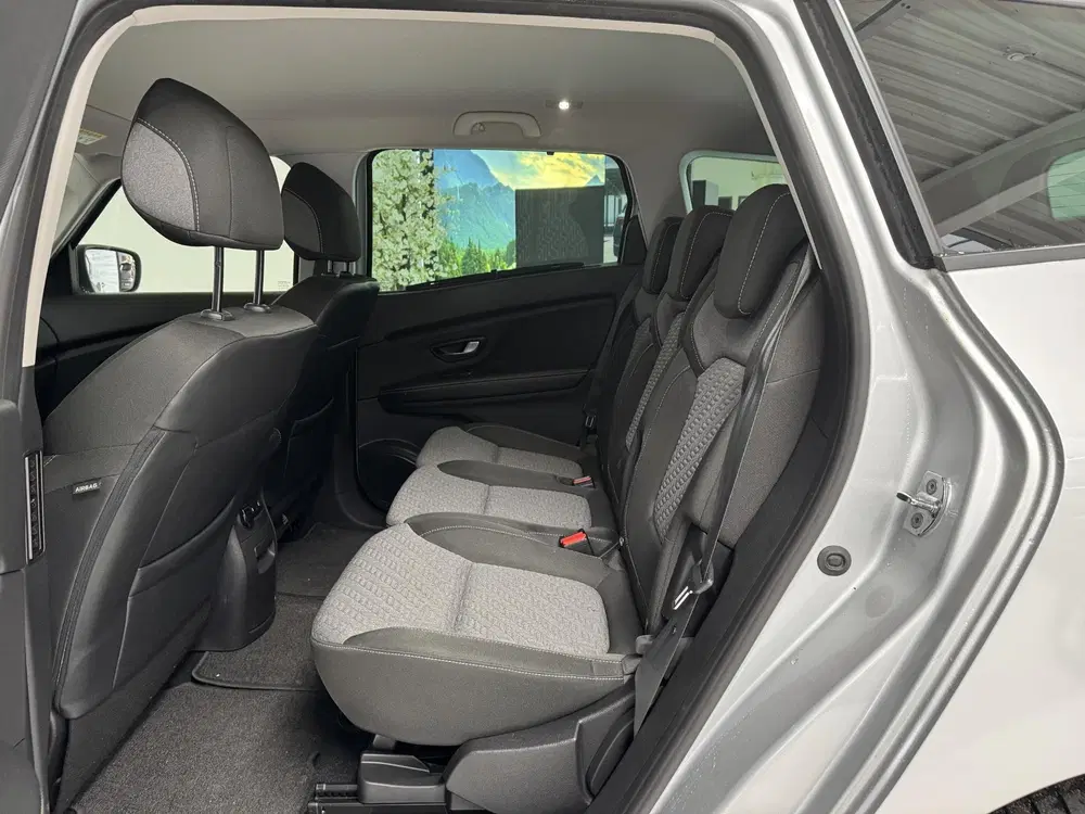Renault Grand Scenic Grand Scénic 1.3 TCe Limited 7p. uit 2021, foto 8
