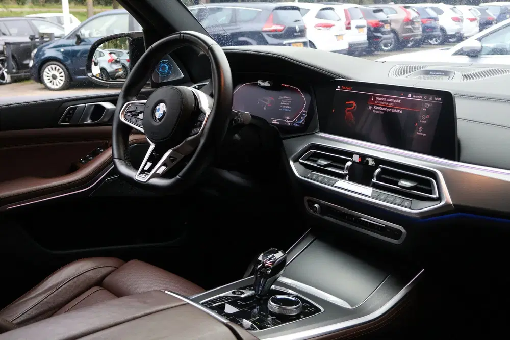 BMW X5 xDrive45e High Executive uit 2020, foto 11