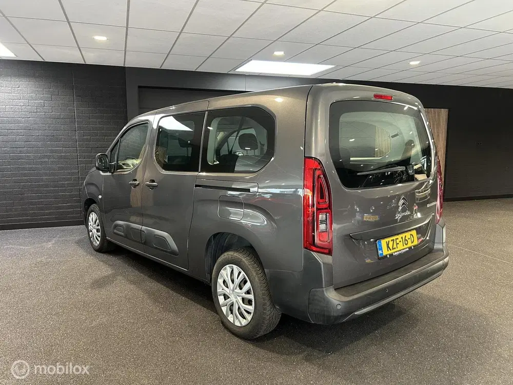 Citroën Berlingo Citroen Berlingo XL 1.2 PT Live 7p. uit 2020, foto 8
