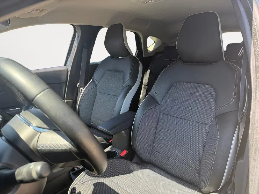 Renault Captur 1.3 TCe 140 Intens *Navi+Camera360*Climate uit 2022, foto 10