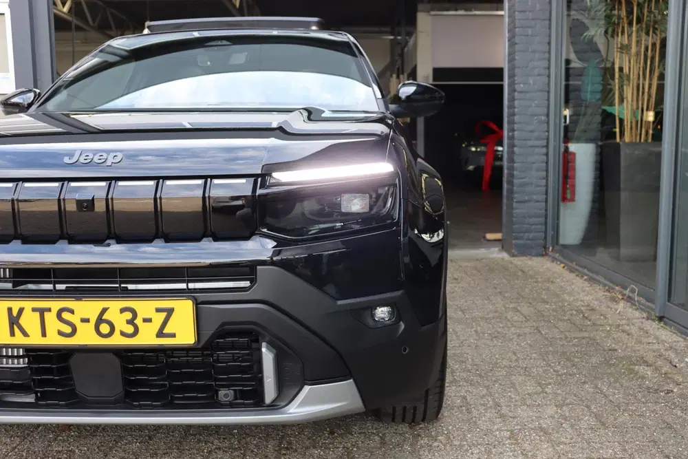 Jeep Avenger 1.2 e-Hybrid Summit Facelift Panoramadak C uit 2026, foto 8