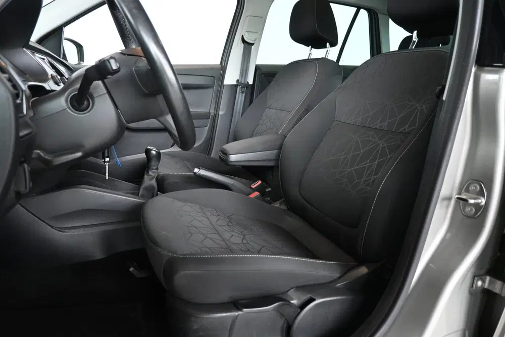 Skoda Fabia 1.0 TSI Clever Clima Navigatie Panoramadak uit 2019, foto 7