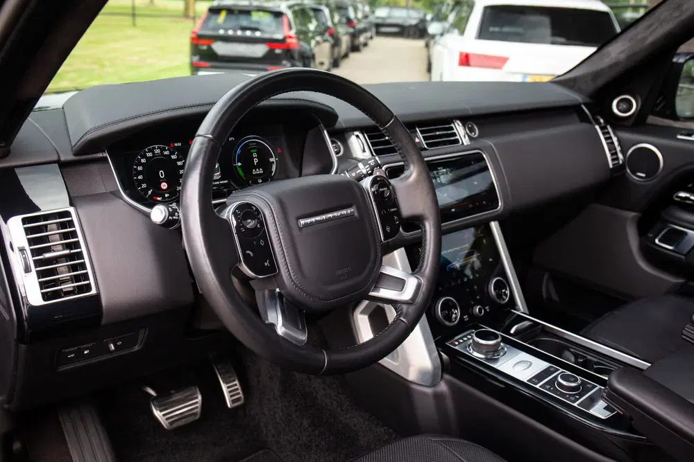 Land Rover Range Rover P400e Westminster uit 2021, foto 10