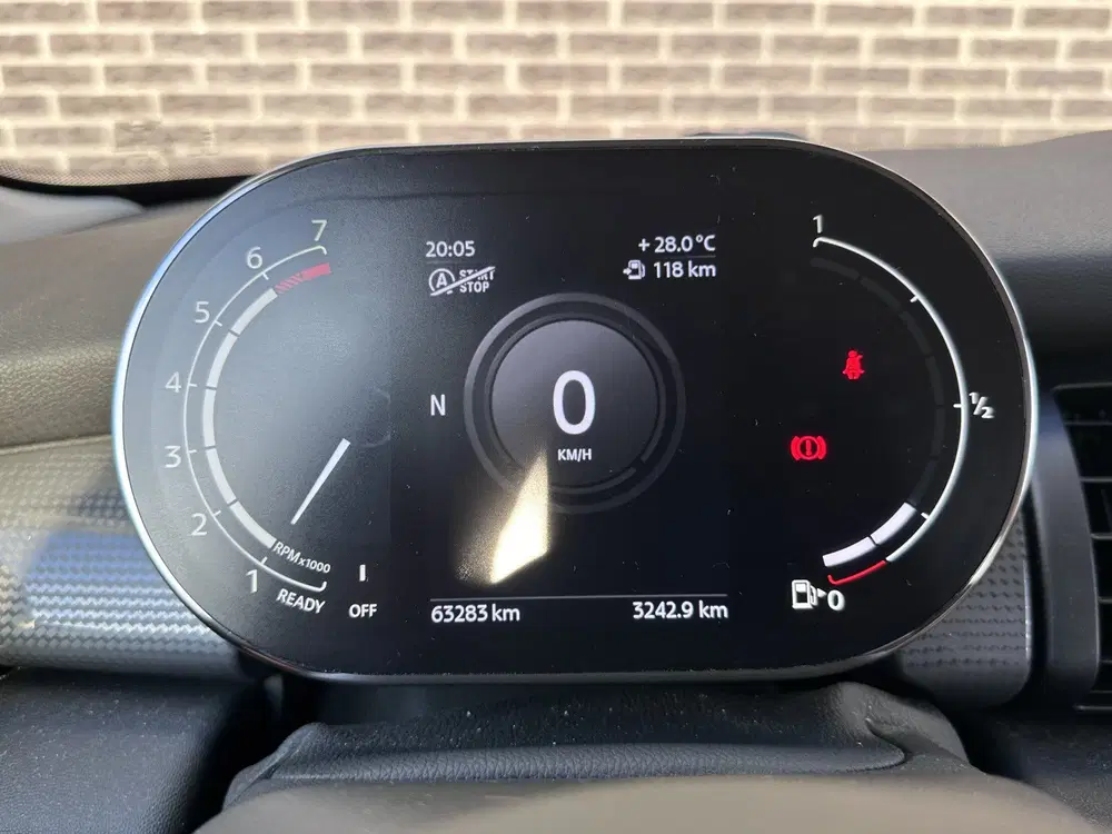 Mini Cooper 1.5 Cooper Chili BUSINESS PLUS uit 2021, foto 15