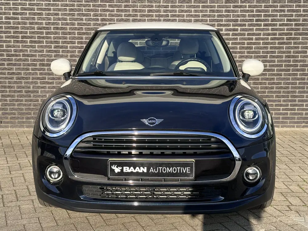 Mini Cooper 1.5 Cooper Chili BUSINESS PLUS uit 2021, foto 2