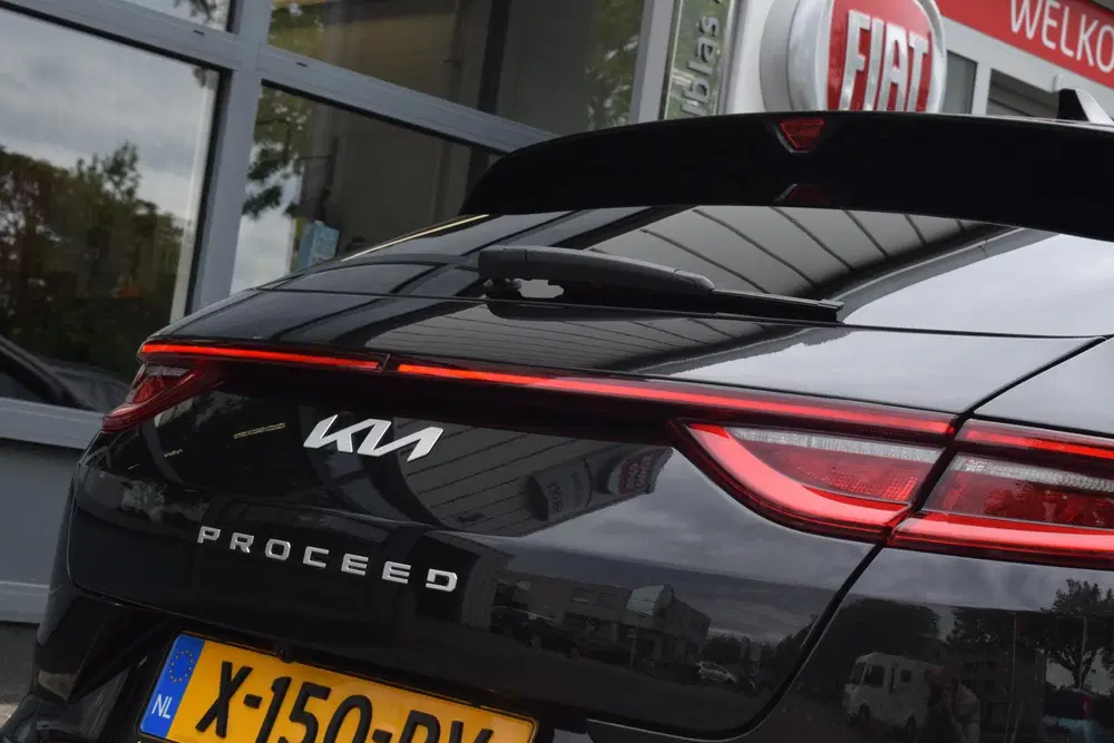 Kia ProCeed 1.0 T-GDi GT-Line uit 2024, foto 13