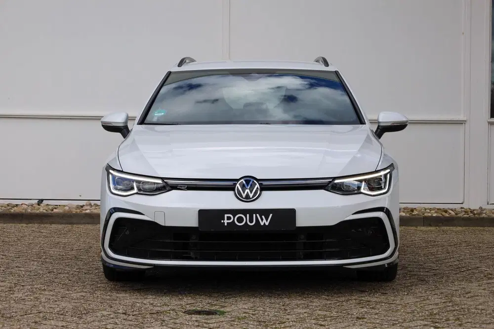 Volkswagen Golf 1.5 eTSI 130pk R-Line Business+ uit 2022, foto 9