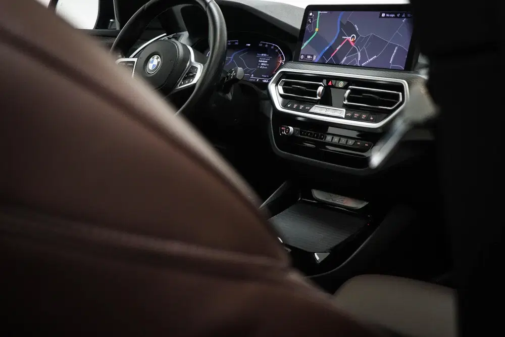 BMW X3 xDrive20i M-Sport Business Edition Plus uit 2022, foto 15