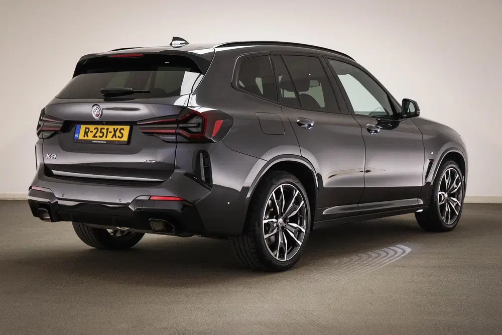 BMW X3 xDrive20i M-Sport Business Edition Plus uit 2022, foto 2