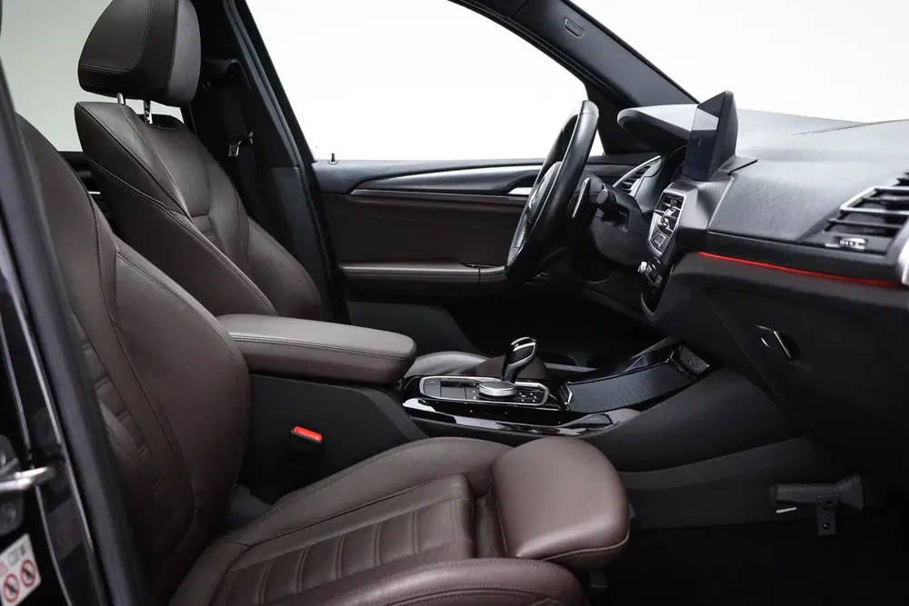 BMW X3 xDrive20i M-Sport Business Edition Plus uit 2022, foto 4