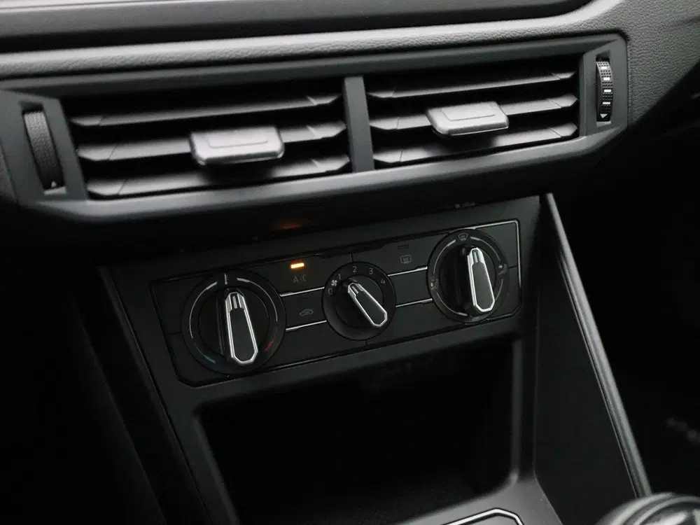 Volkswagen Taigo 1.0 TSI uit 2023, foto 15