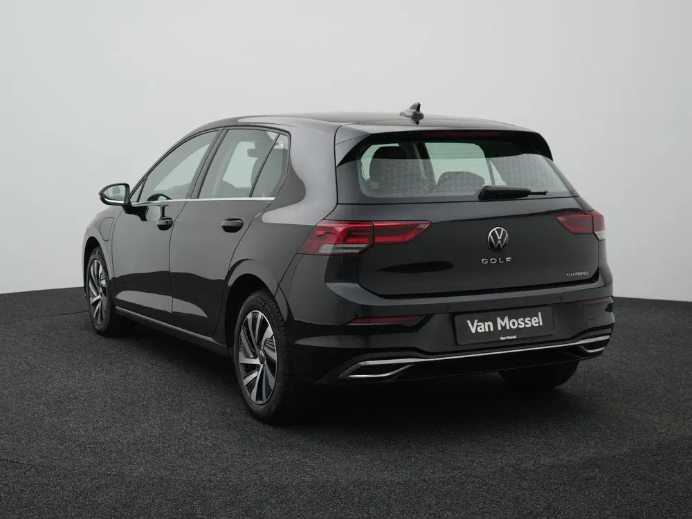 Volkswagen Golf 1.4 eHybrid Style uit 2023, foto 3