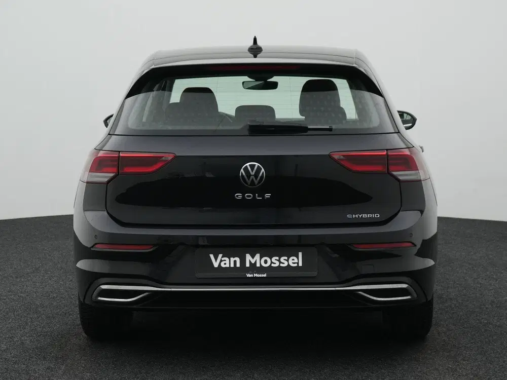 Volkswagen Golf 1.4 eHybrid Style uit 2023, foto 4