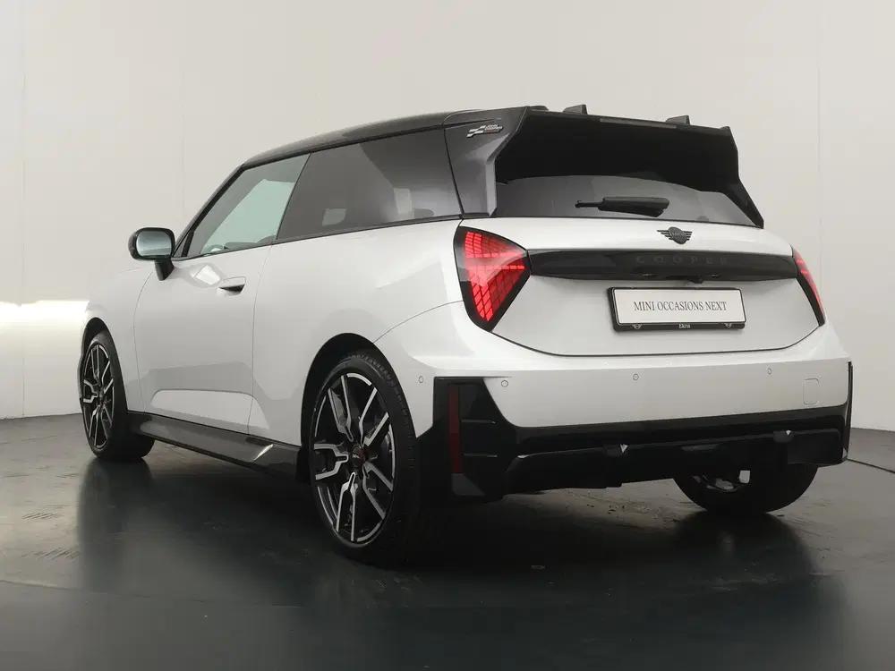 Mini John Cooper Works Cooper E John Cooper Works Pakket uit 2025, foto 11