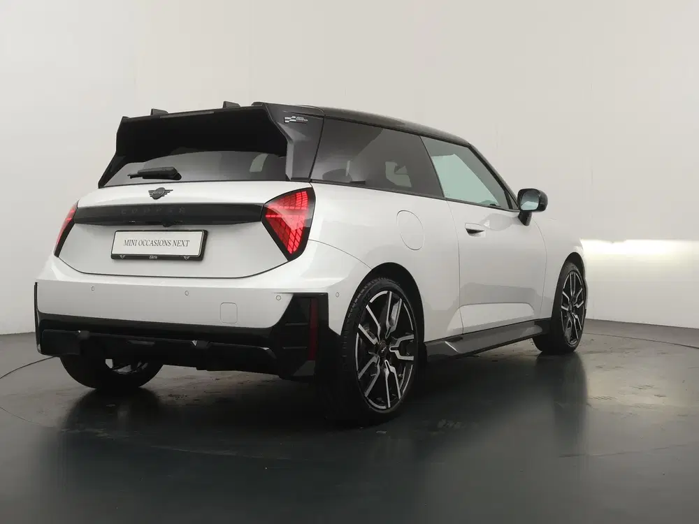 Mini John Cooper Works Cooper E John Cooper Works Pakket uit 2025, foto 9