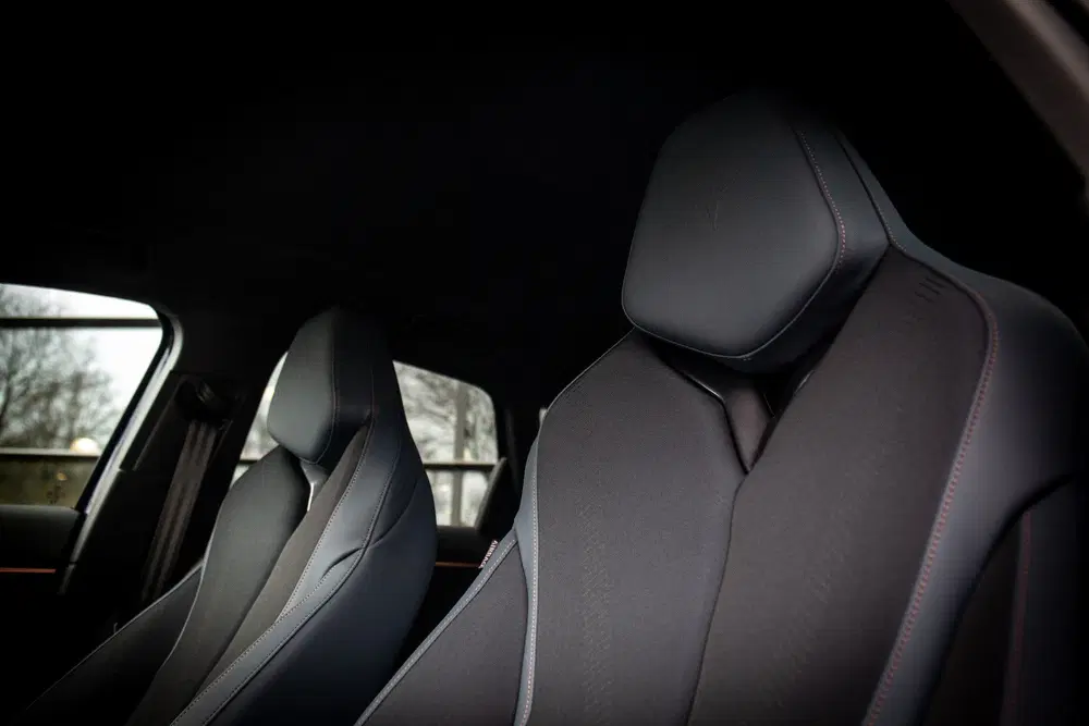 Cupra Terramar 1.5 eTSI Business uit 2025, foto 8
