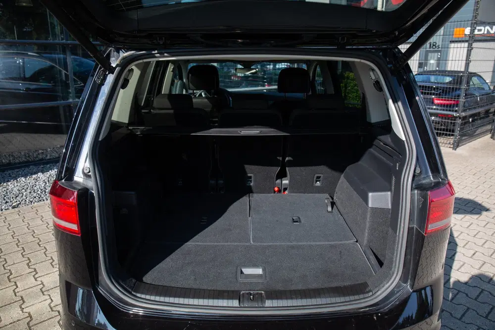 Volkswagen Touran 1.5 TSI Comfortline Business 7p uit 2024, foto 13