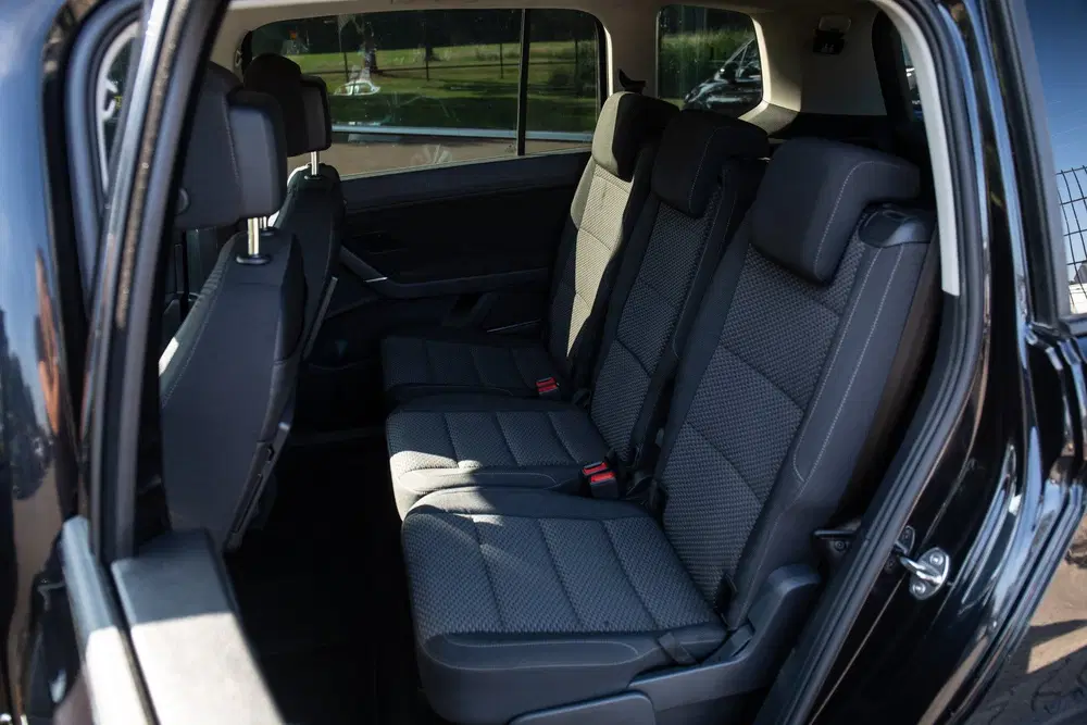 Volkswagen Touran 1.5 TSI Comfortline Business 7p uit 2024, foto 7