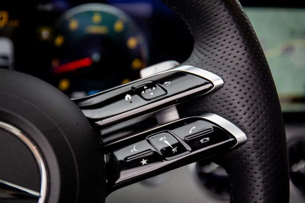 Mercedes-Benz E-Klasse 200 AMG Line uit 2023, foto 14