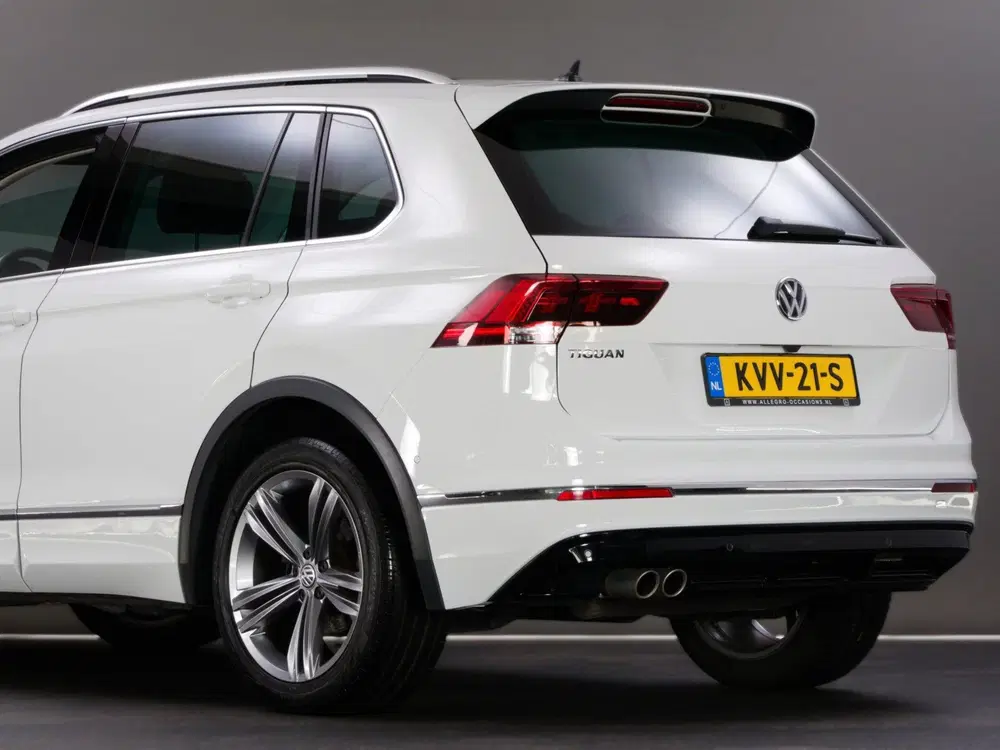 Volkswagen Tiguan 1.5 TSI ACT Highline Business R-Line (PANO uit 2019, foto 12