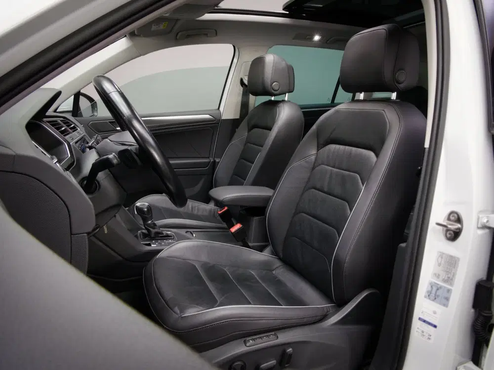 Volkswagen Tiguan 1.5 TSI ACT Highline Business R-Line (PANO uit 2019, foto 7