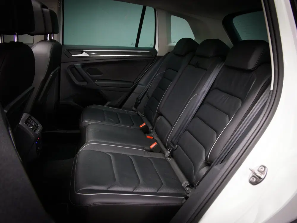 Volkswagen Tiguan 1.5 TSI ACT Highline Business R-Line (PANO uit 2019, foto 8