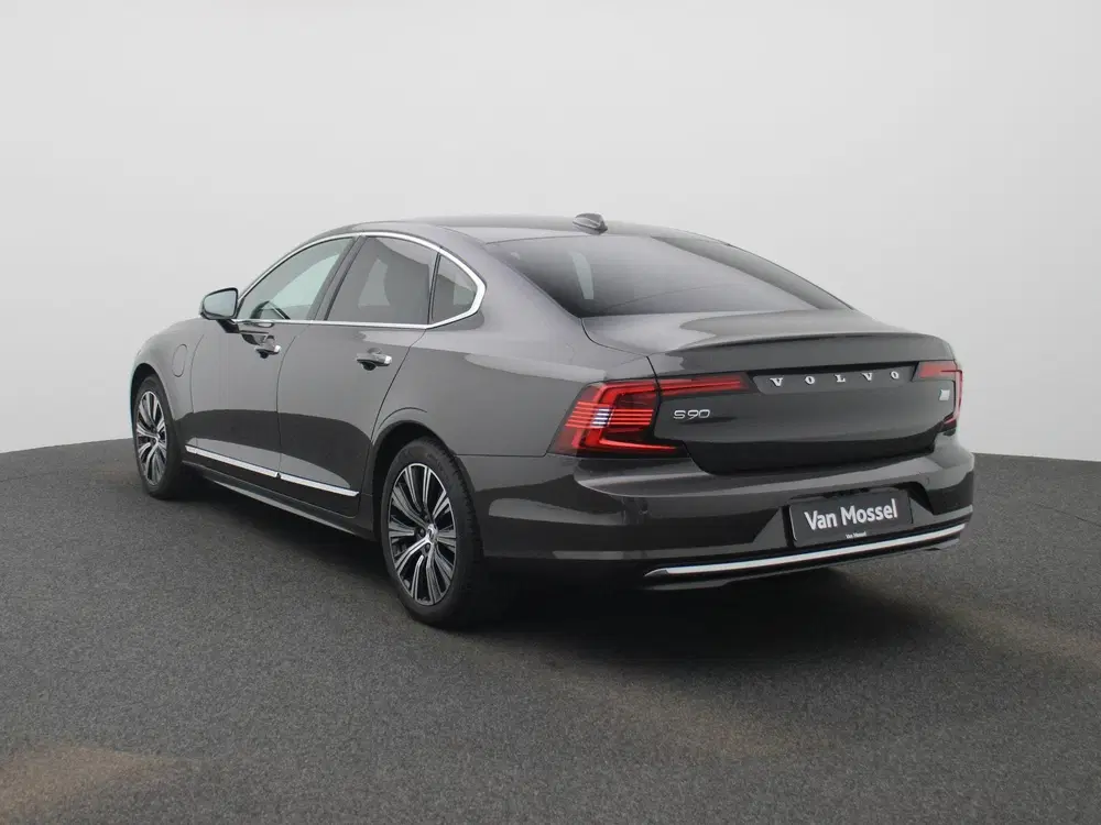 Volvo S90 2.0 T8 AWD Business Pro AUTOMAAT uit 2022, foto 2