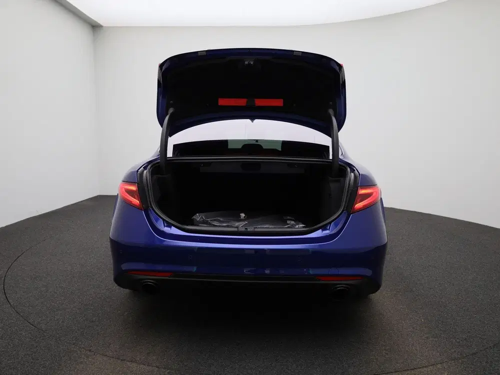Alfa Romeo Giulia 2.0T Sprint uit 2023, foto 11