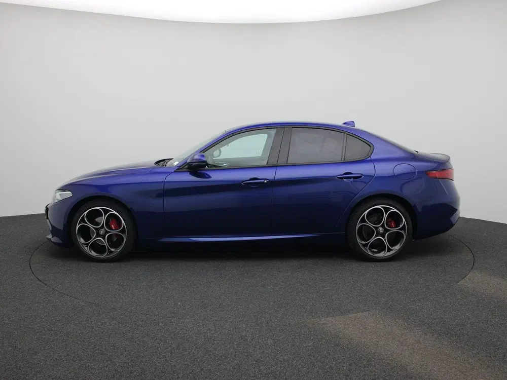 Alfa Romeo Giulia 2.0T Sprint uit 2023, foto 4