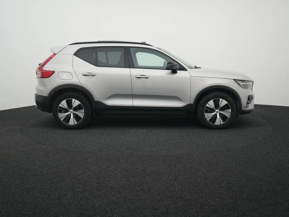 Volvo XC40 1.5 T4 Plug-in hybrid Plus Dark uit 2023, foto 6