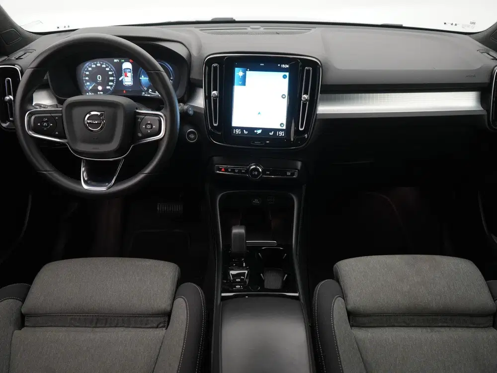 Volvo XC40 1.5 T4 Plug-in hybrid Plus Dark uit 2023, foto 7