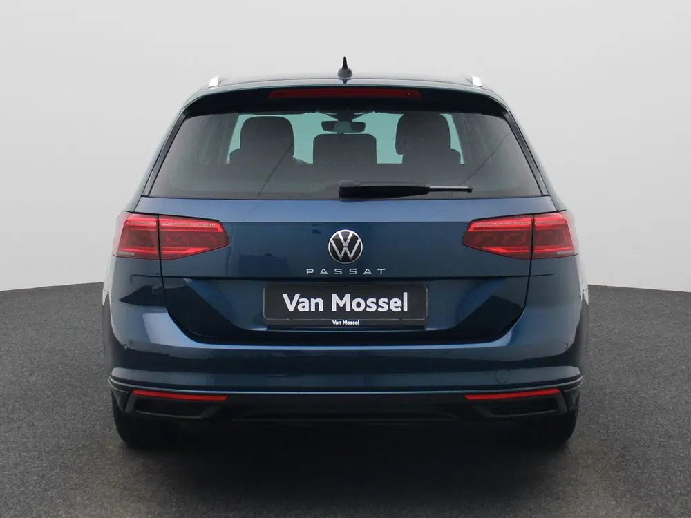 Volkswagen Passat 2.0 TDI 90kW DSG Style Business AU uit 2022, foto 5