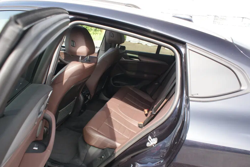 BMW X4 XDrive30i M-Pakket uit 2019, foto 14