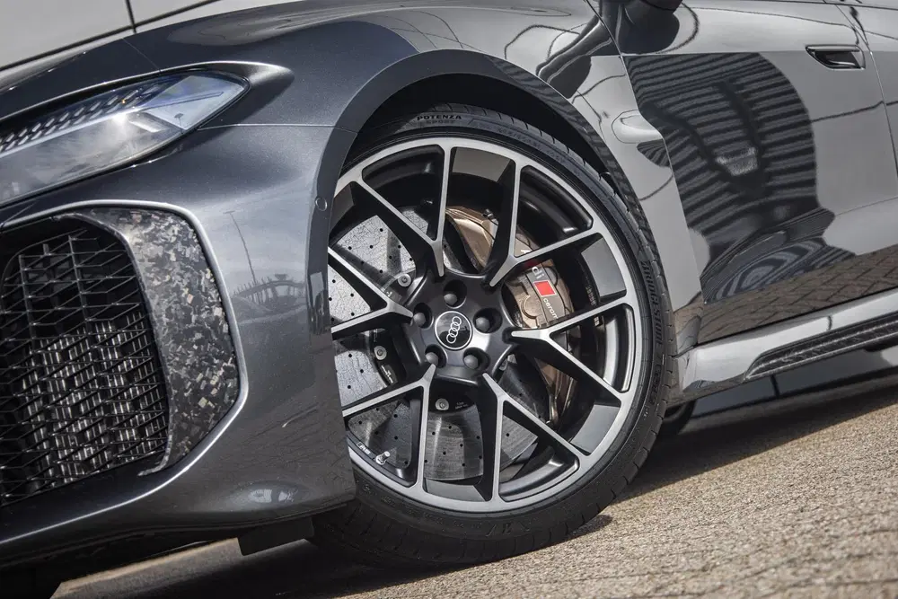 Audi RS5 2.9 e-hybrid 639pk quattro uit 2026, foto 10