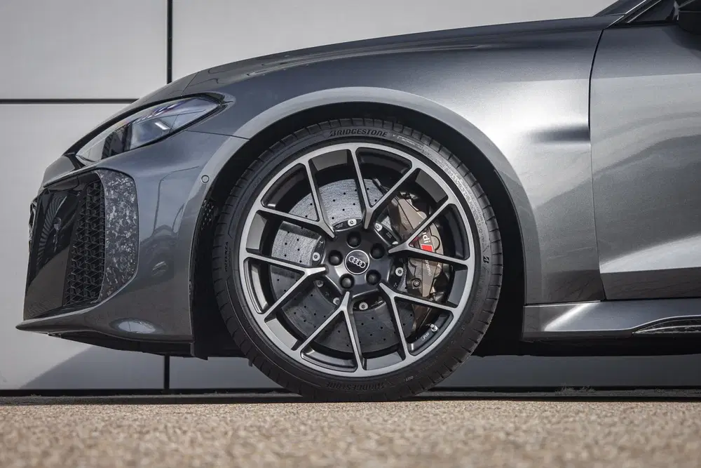 Audi RS5 2.9 e-hybrid 639pk quattro uit 2026, foto 12