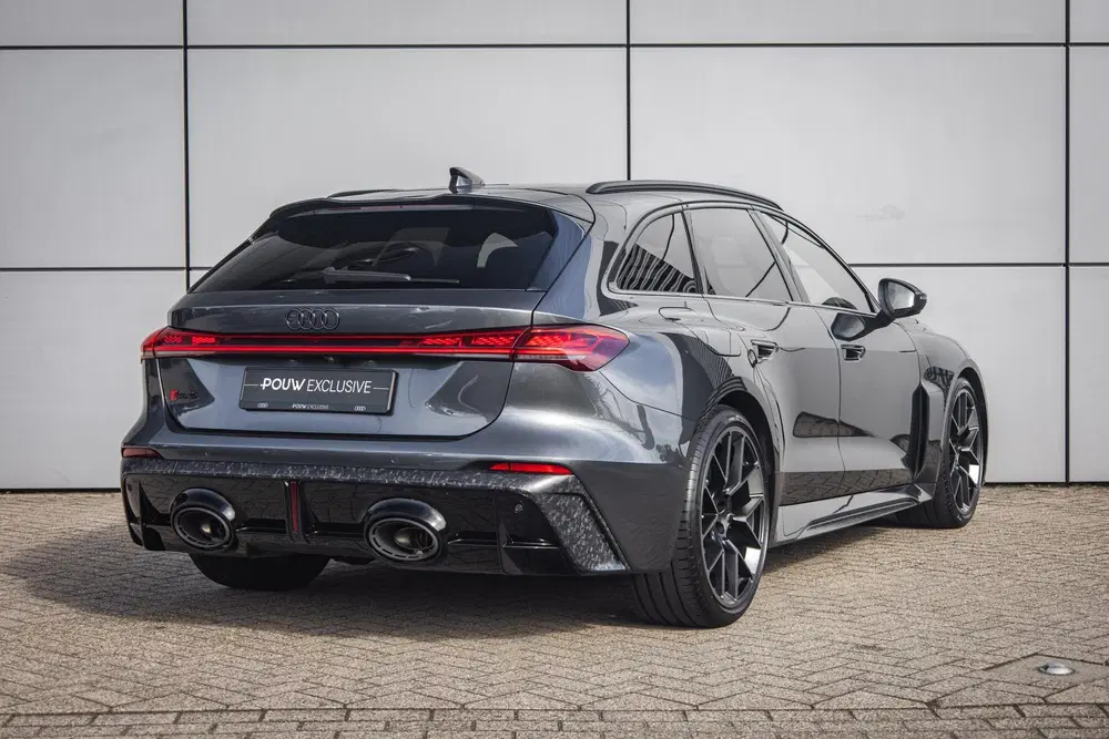 Audi RS5 2.9 e-hybrid 639pk quattro uit 2026, foto 2