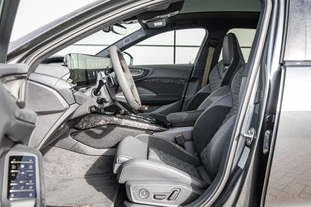 Audi RS5 2.9 e-hybrid 639pk quattro uit 2026, foto 5