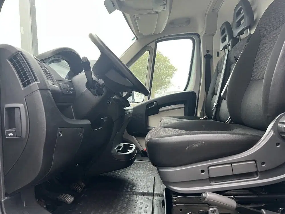 Citroën Jumper 30 2.0 HDI L2H2 uit 2019, foto 9
